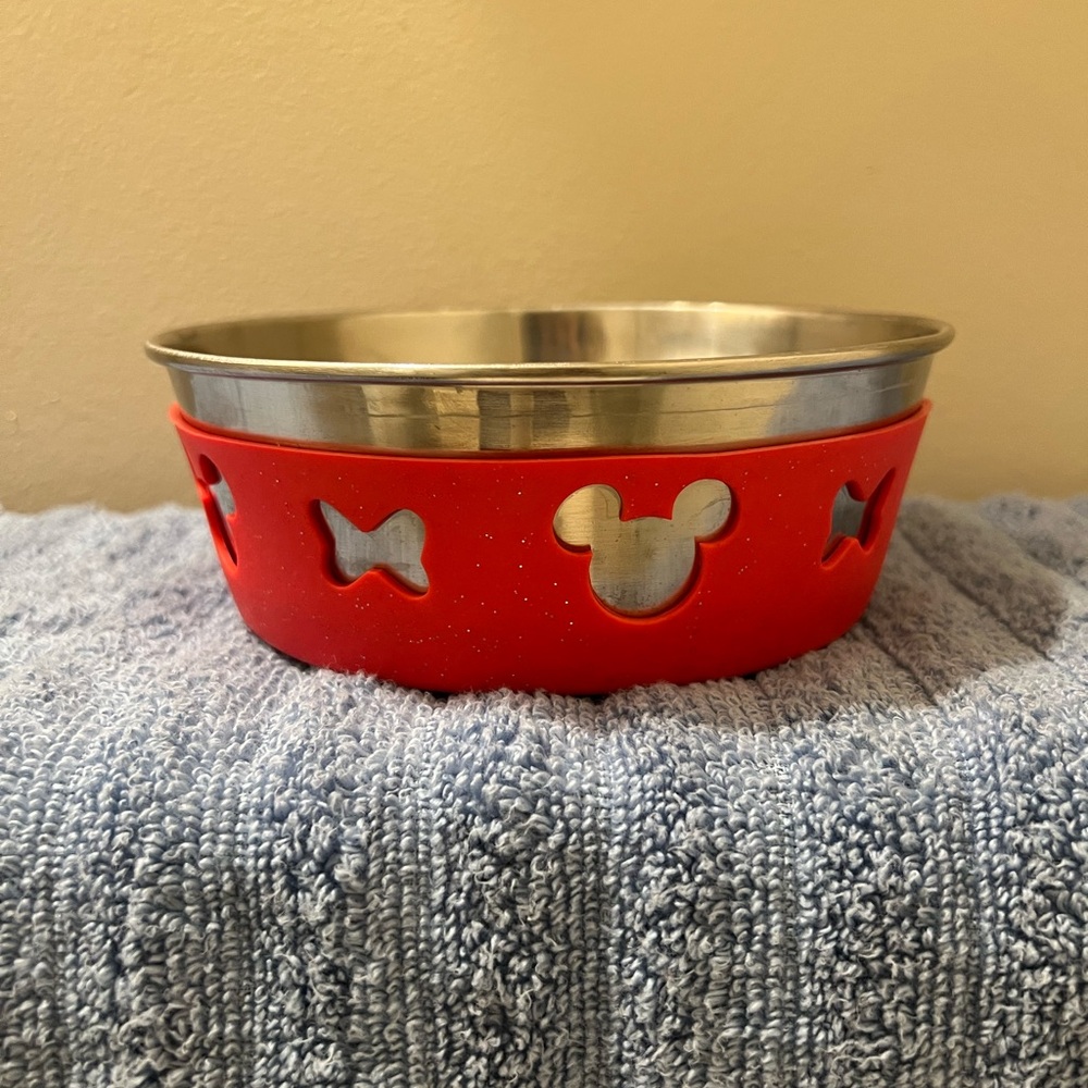 WDW Park Mickey Mouse Silicone Pet Dish Wrap